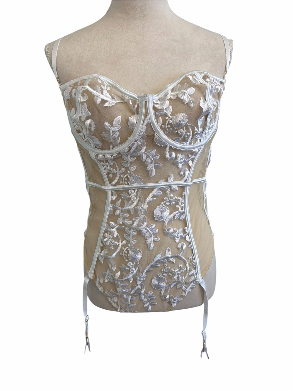 Dreamgirl White Sheer Floral Embroidered Bodysuit - Picture 2 of 9